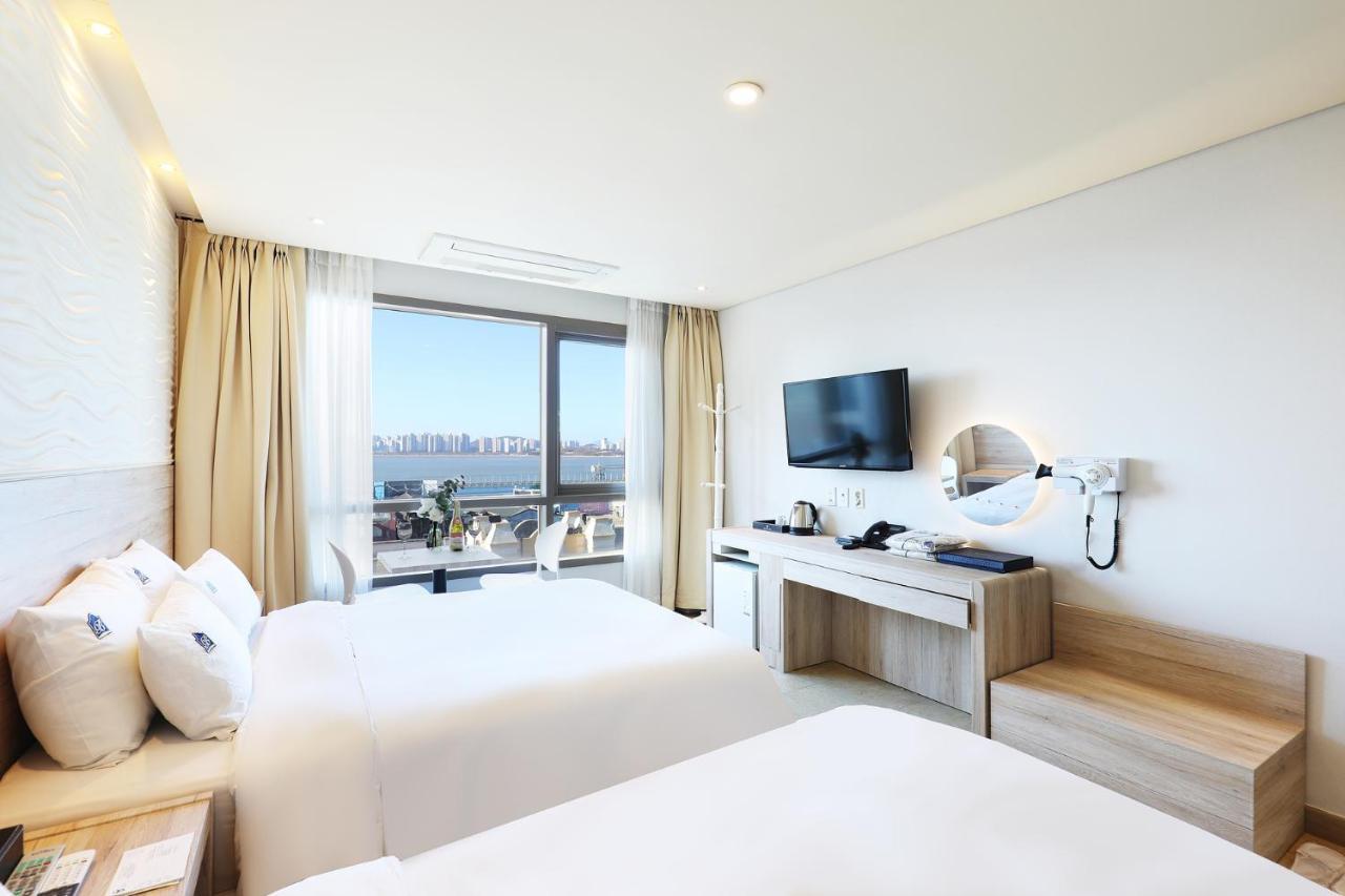 Hotel The Sea Star Ίντσεον Εξωτερικό φωτογραφία