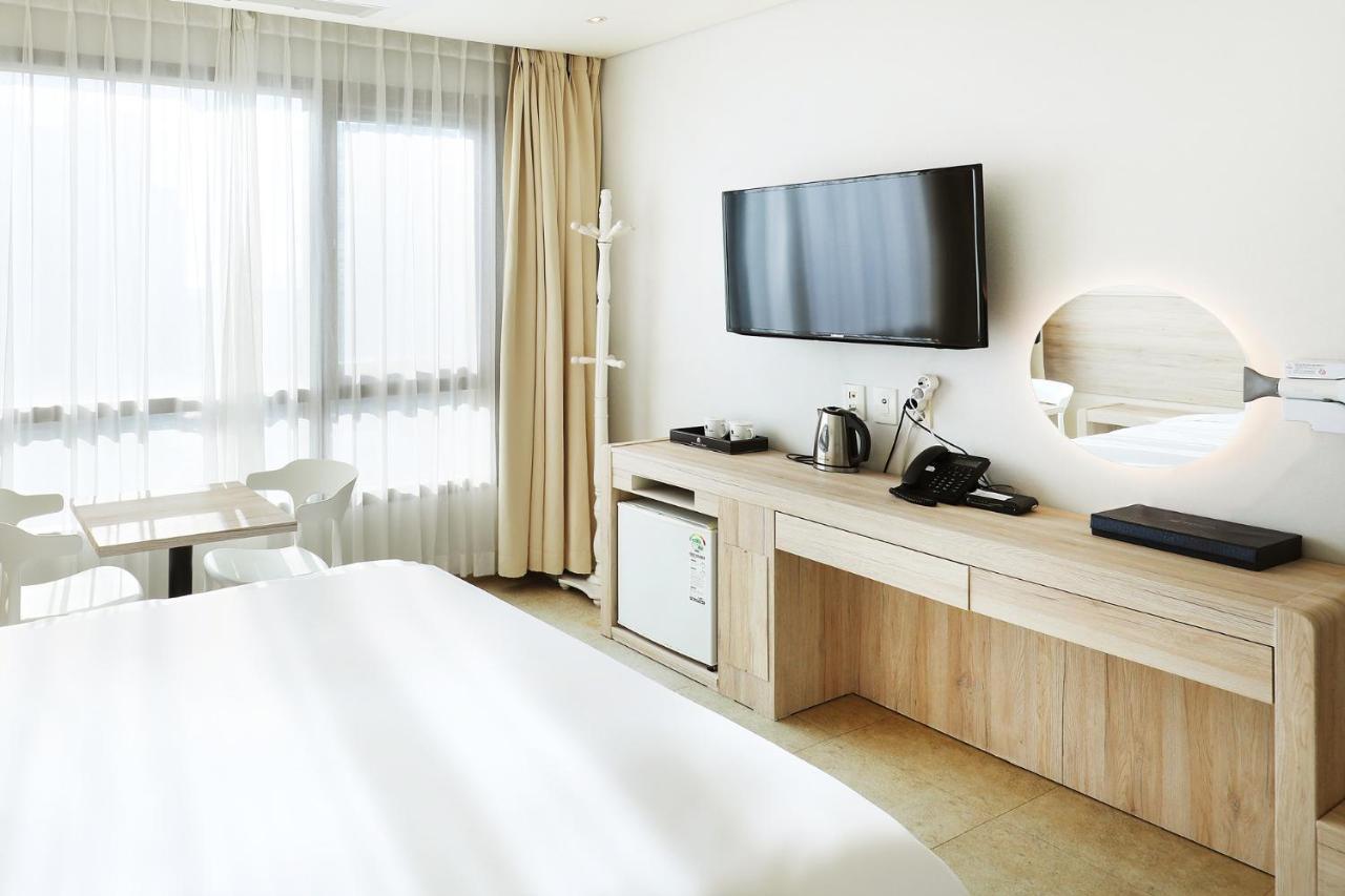 Hotel The Sea Star Ίντσεον Εξωτερικό φωτογραφία