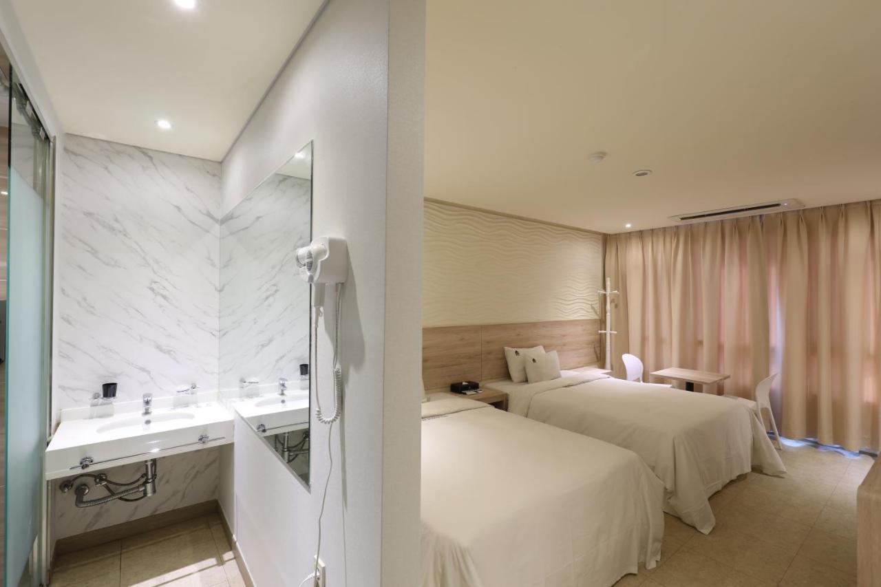 Hotel The Sea Star Ίντσεον Εξωτερικό φωτογραφία